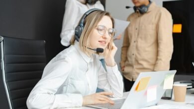 help desk service request