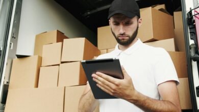 service query tracking number